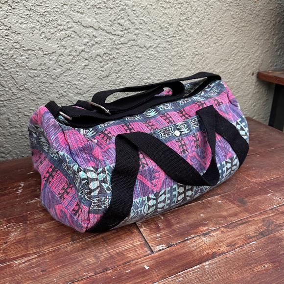 Small Duffle Bag - Picture 2 of 6